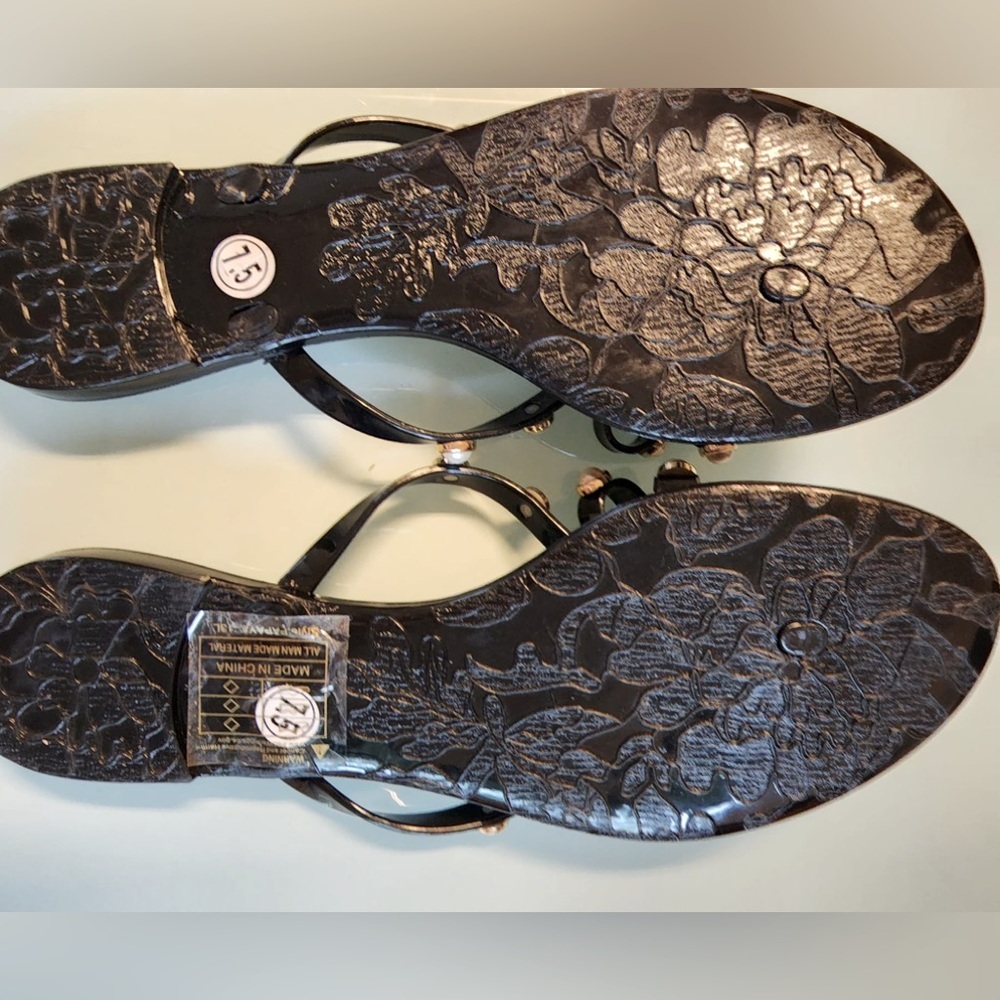 Mudd - women slipper size 7.5 NWT - Picture 4 of 4